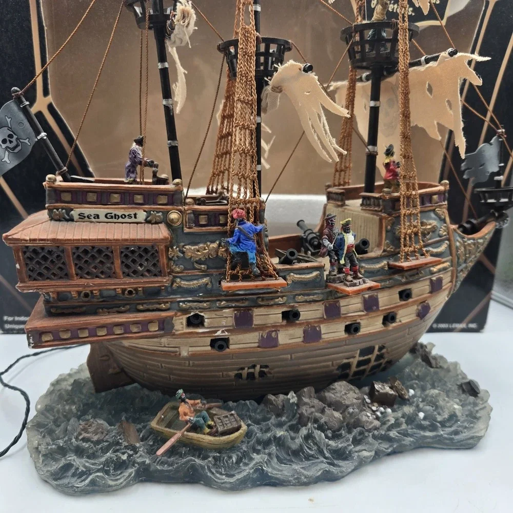 Vtg Lemax Spooky Town Lighted GHOST GALLEON Ship Halloween Village Rare Working